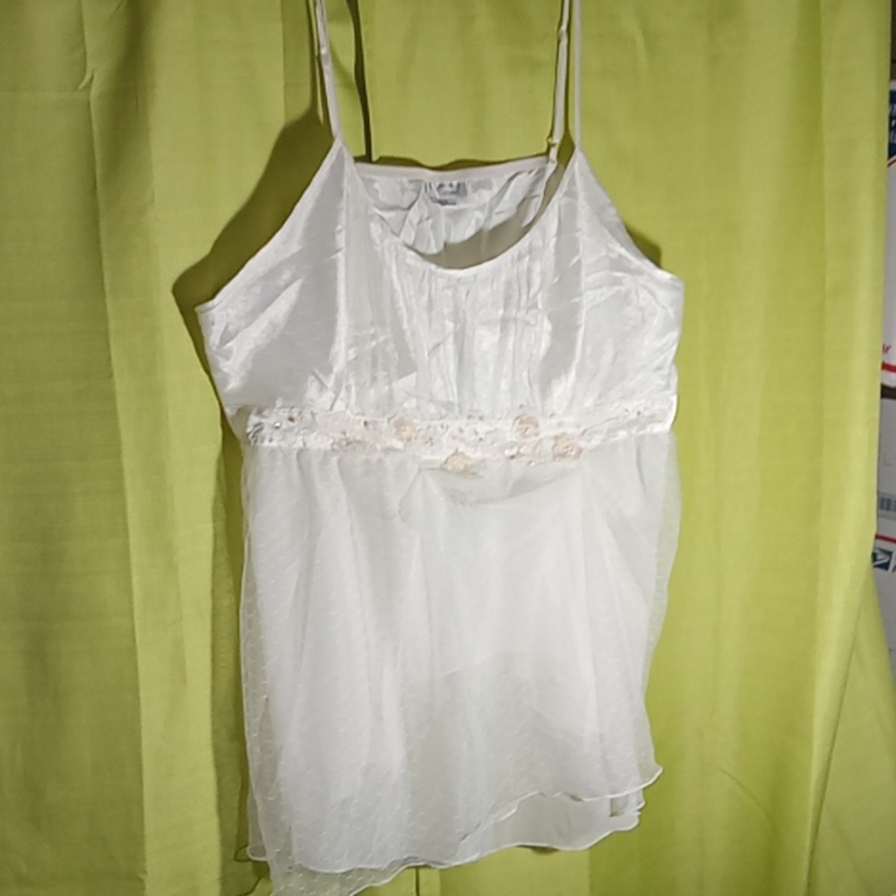 22/24 nighty top cream color